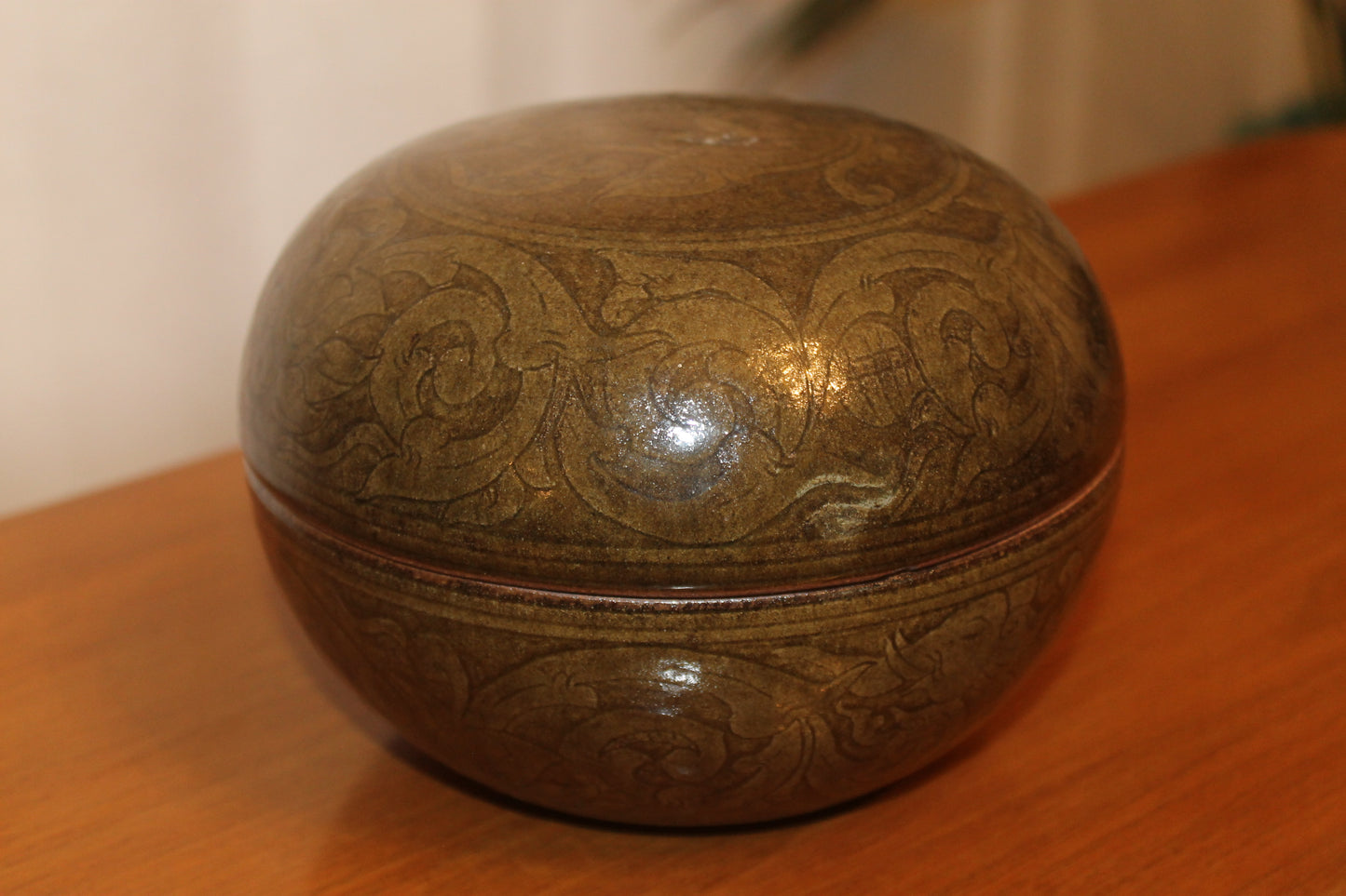 Decorative Covered Bowl