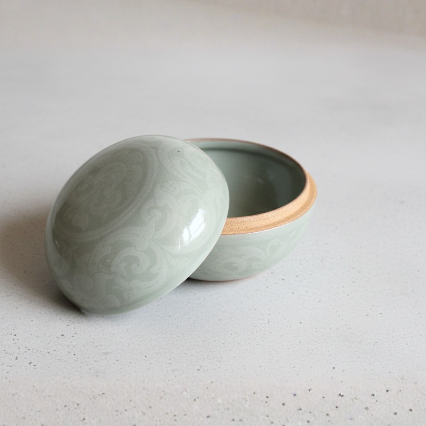 Decorative Covered Bowl