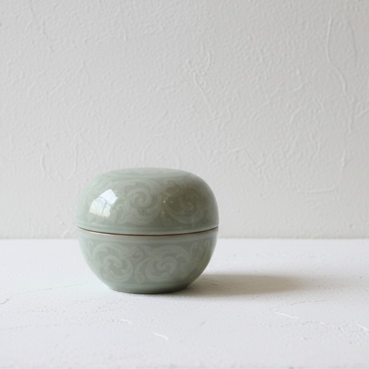 Decorative Covered Bowl